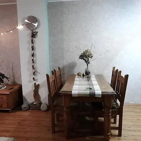 Apartament The Snug Near The Brimming Mountains *