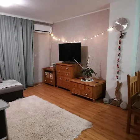 The Snug Near The Brimming Mountains * Bansko